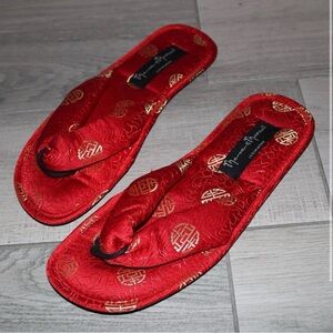 Japanese Vintage Geisha Red and Gold Women's Slippers ONE SIZE